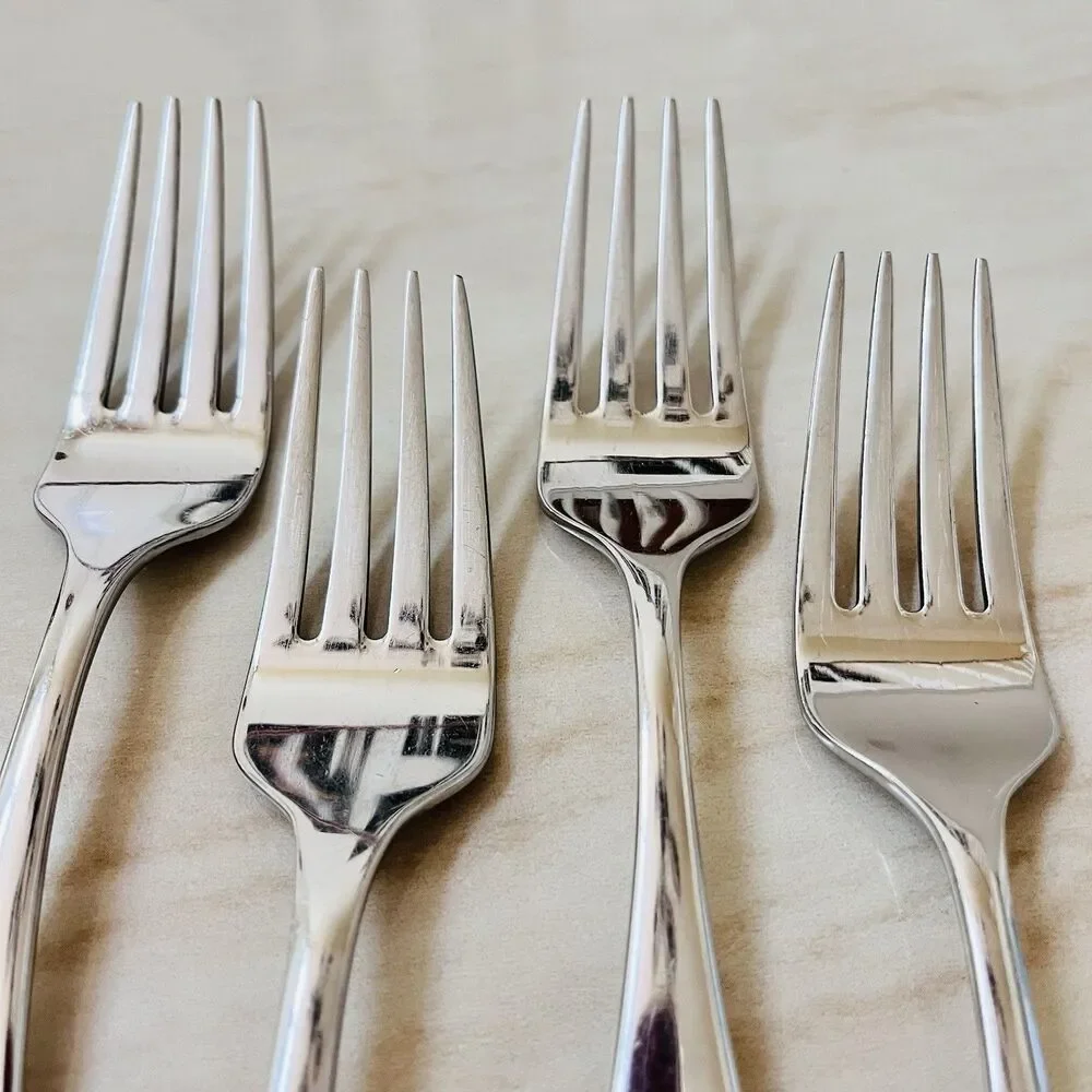 4pc MIKASA Hamilton Stainless Dinner Fork 18/10 Glossy Plain Round Tip Vietnam